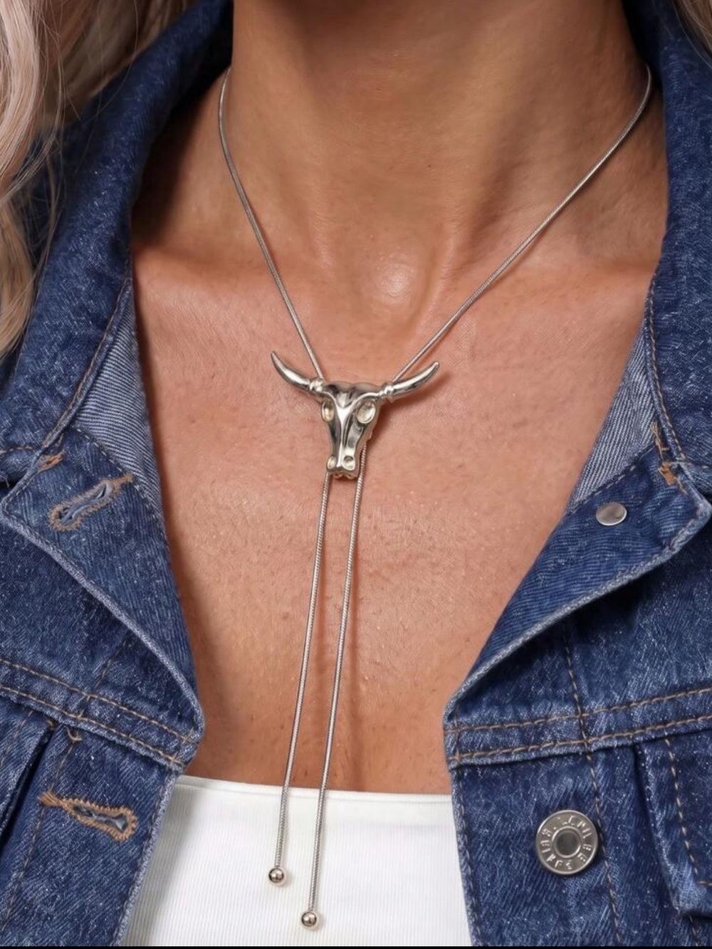Longhorn Lariat Necklace in Silver